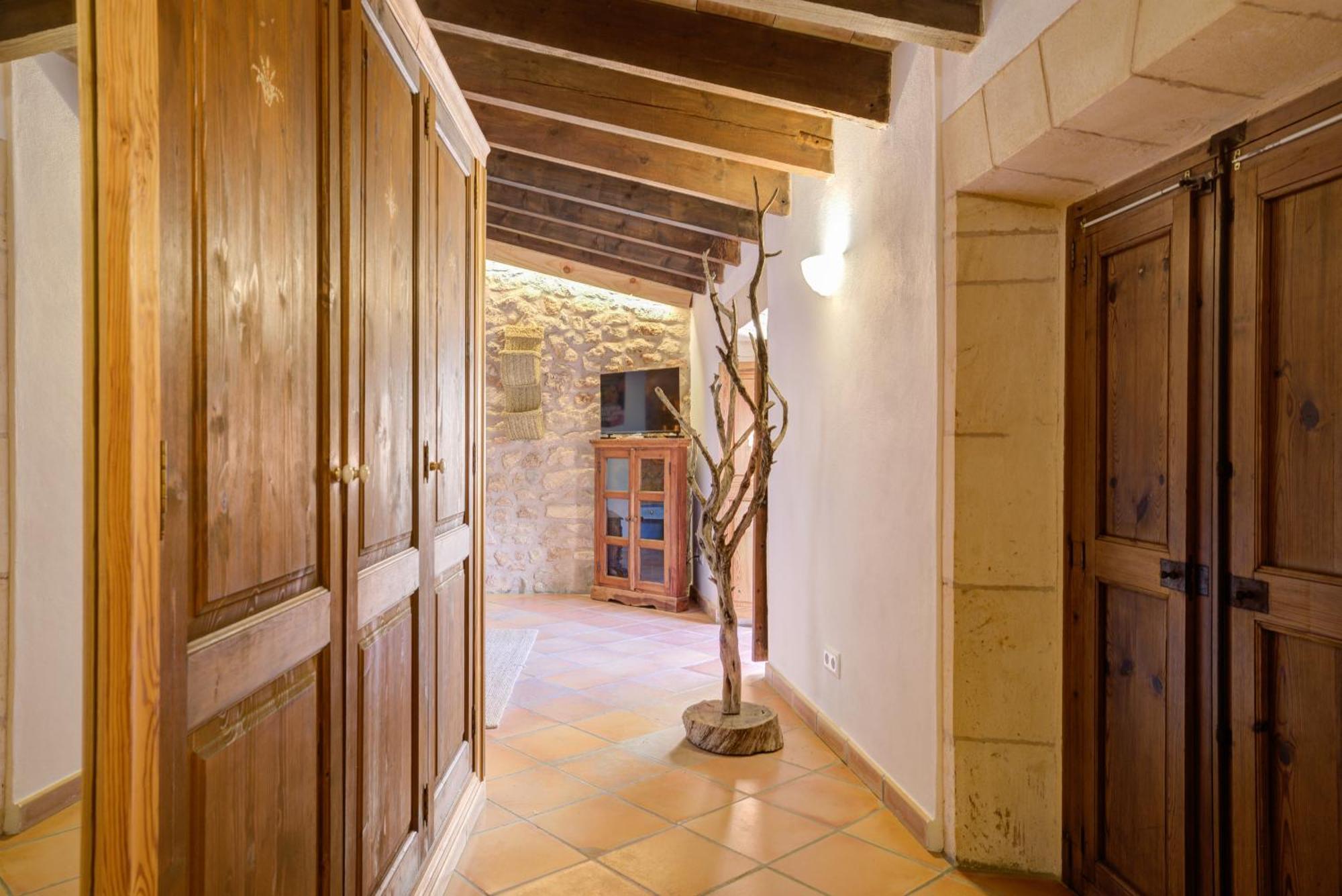 Hotelet Can Oms Picasso By Rentallorca Petra  Exterior photo